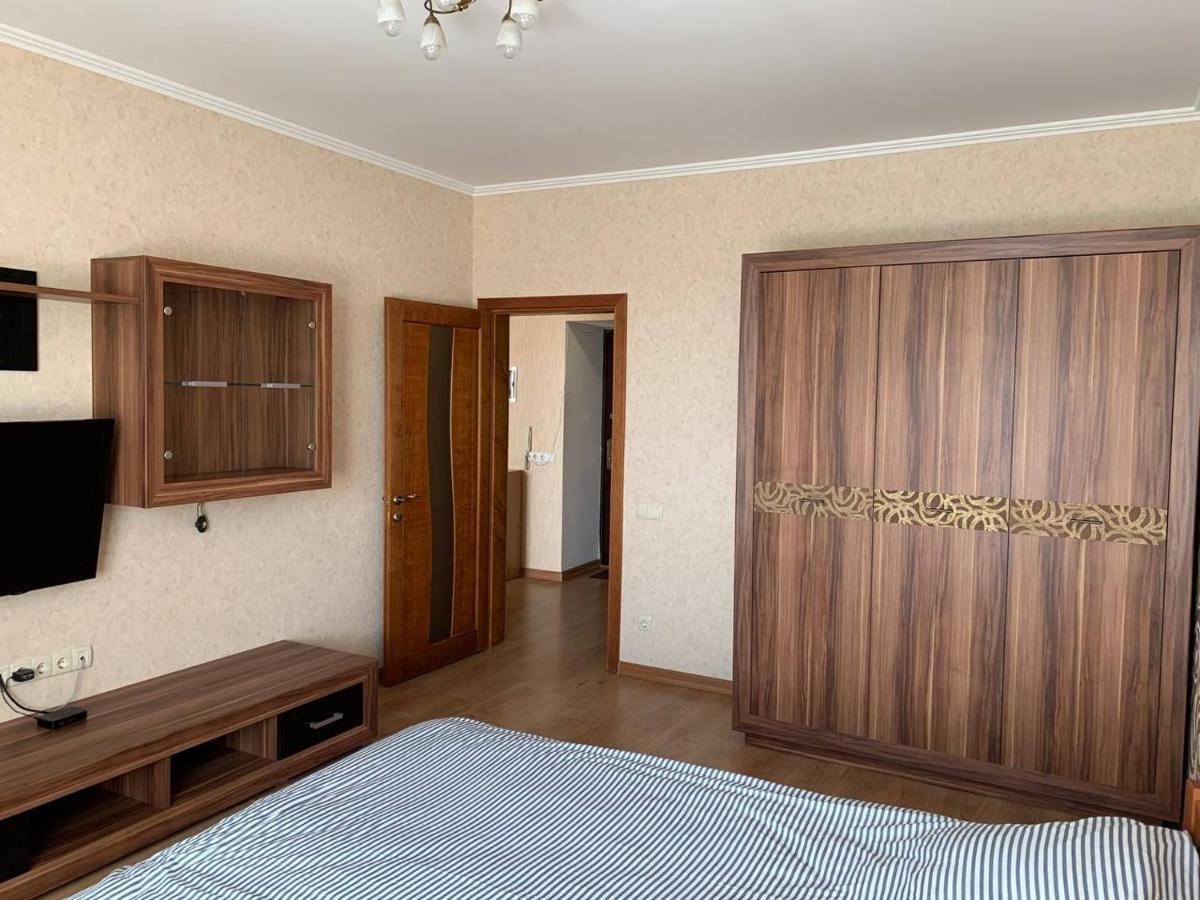Apartments Staroportofrankovskaya & Pastera Street Odessa Buitenkant foto